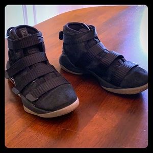 Lebron James GS Nike Shoes LB